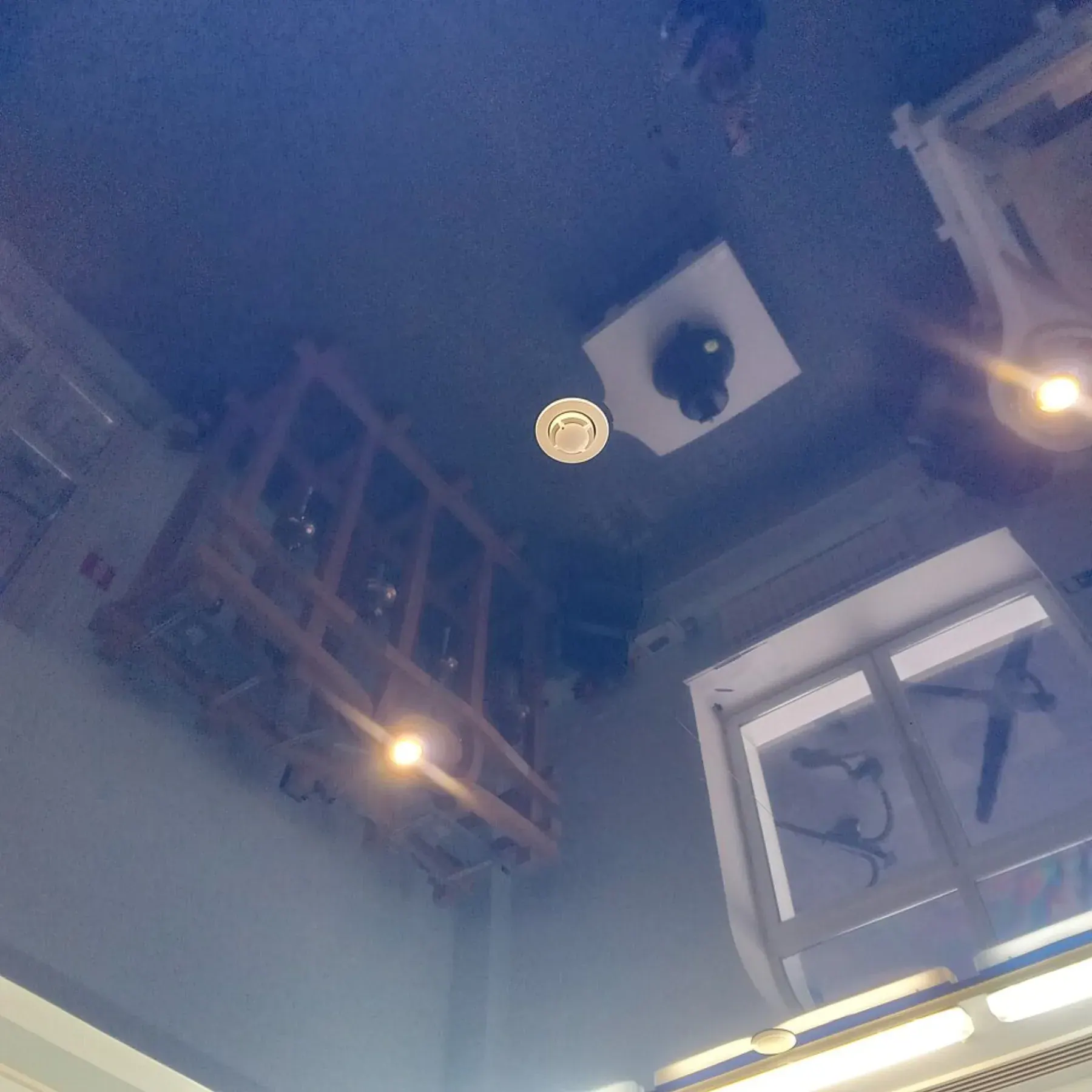 Glänzende Oberflächen – Spanndecken in Heilbronn Spanndecken in Heilbronn – Glänzende Oberflächen